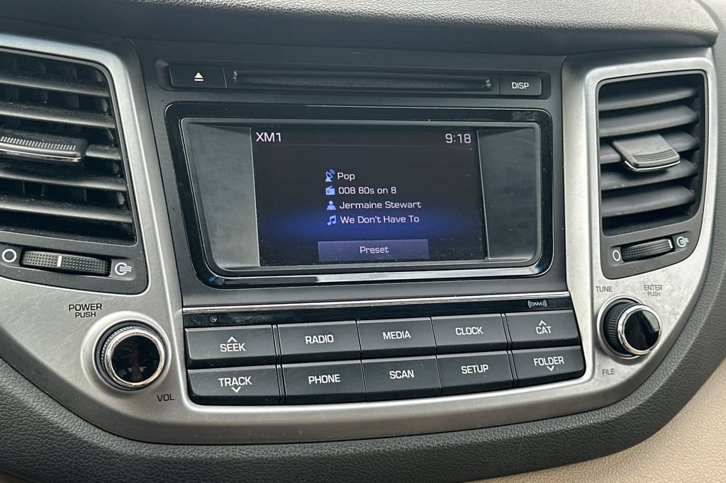 Used 2016 Hyundai Tucson SE w/ Option Group 02 FWD image 18