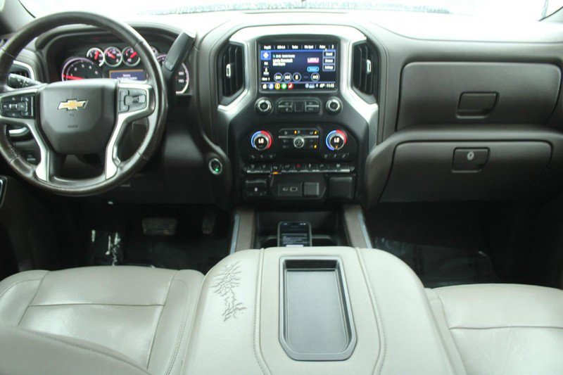 Used 2022 Chevrolet Silverado 3500 LTZ w/ LTZ Plus Package image 13