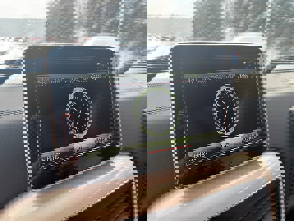 Used 2016 Mercedes-Benz G 63 AMG 4MATIC image 26