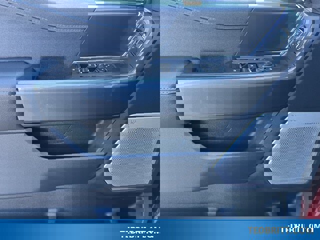 Certified 2022 Ford F150 Lariat w/ Equipment Group 502A High image 46