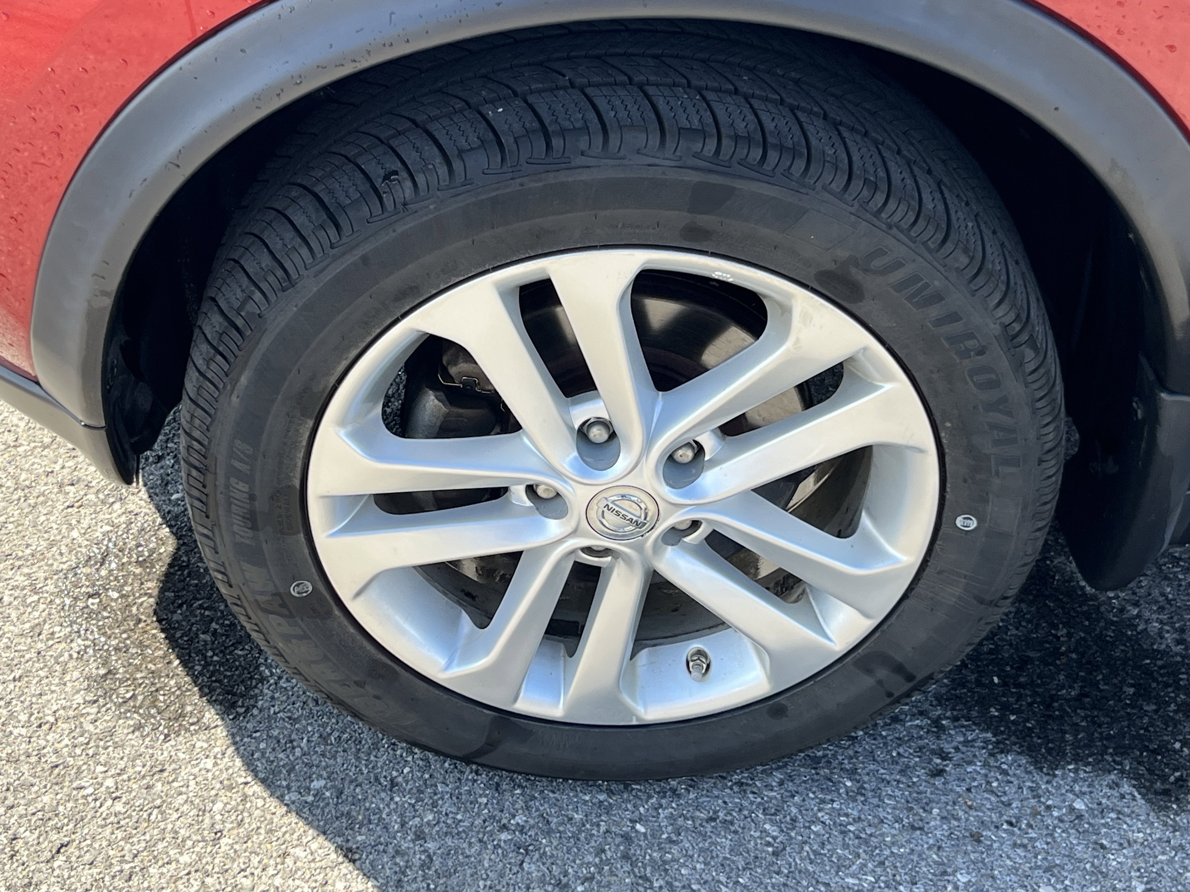 Used 2016 Nissan Juke S image 8