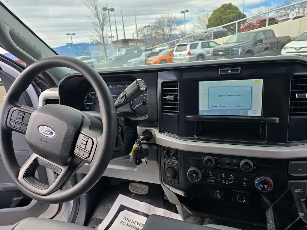 New 2026 Ford F550 4x4 Crew Cab image 18
