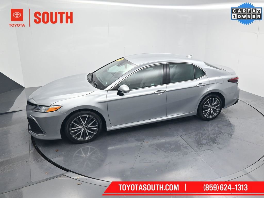 Used 2023 Toyota Camry XLE image 54