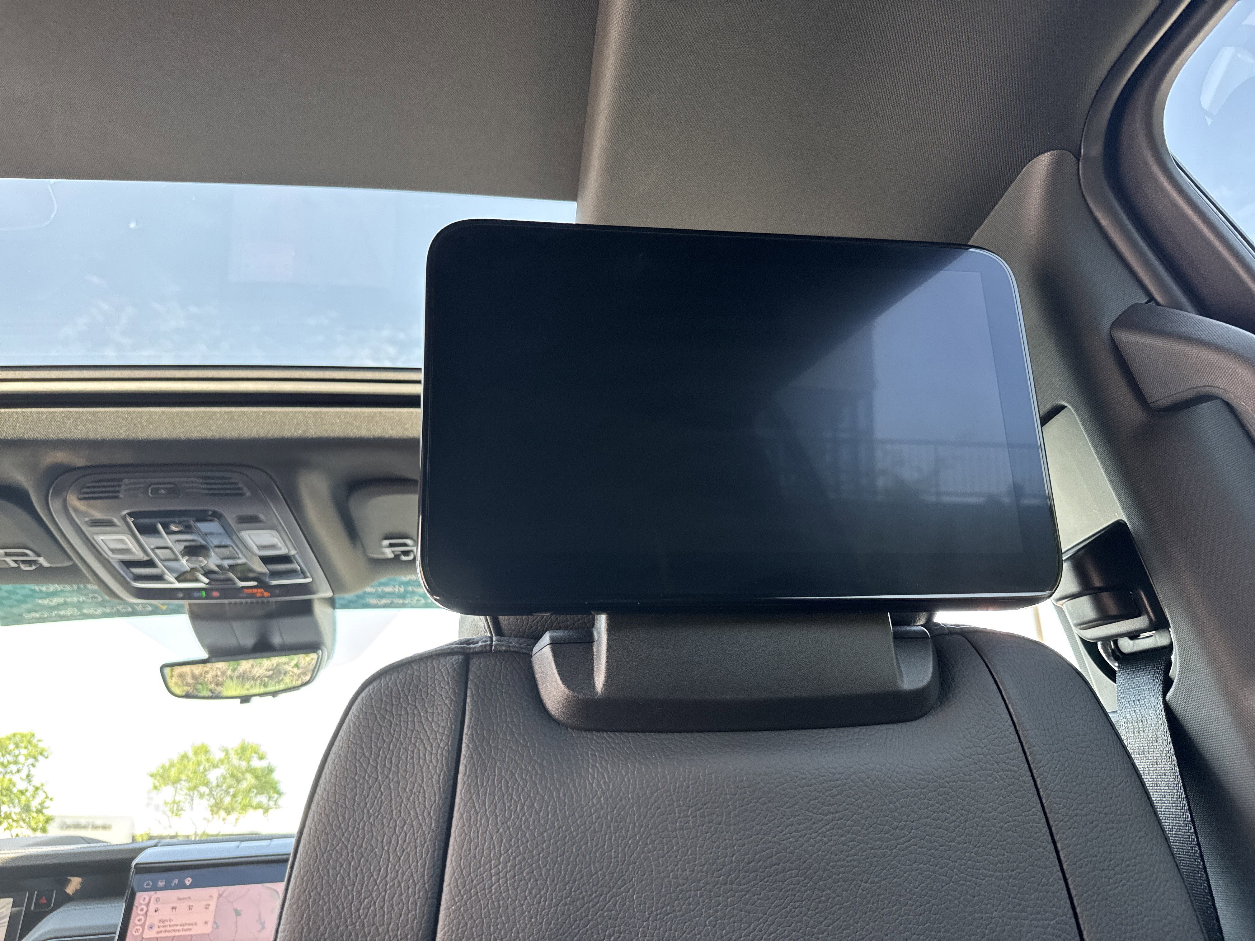 Used 2026 GMC Yukon XL Denali w/ Denali Reserve Package AWD/4WD image 28