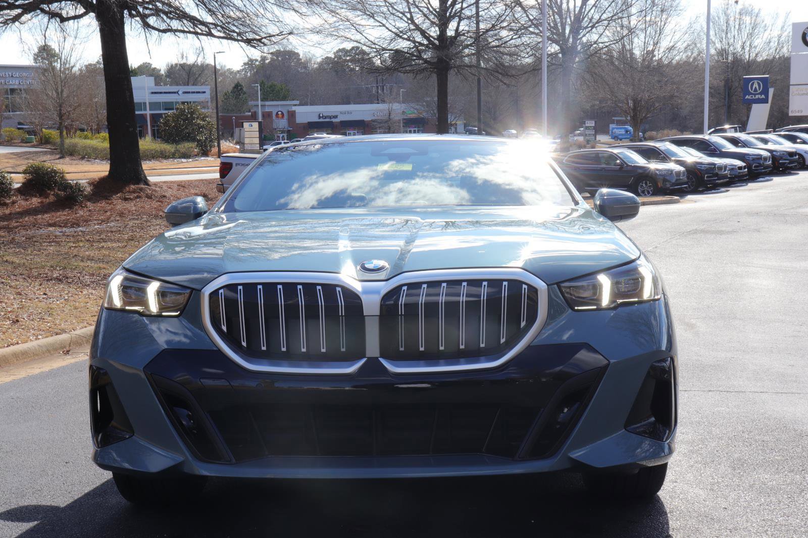 Used 2025 BMW 530i 530i w/ M Sport Package image 2