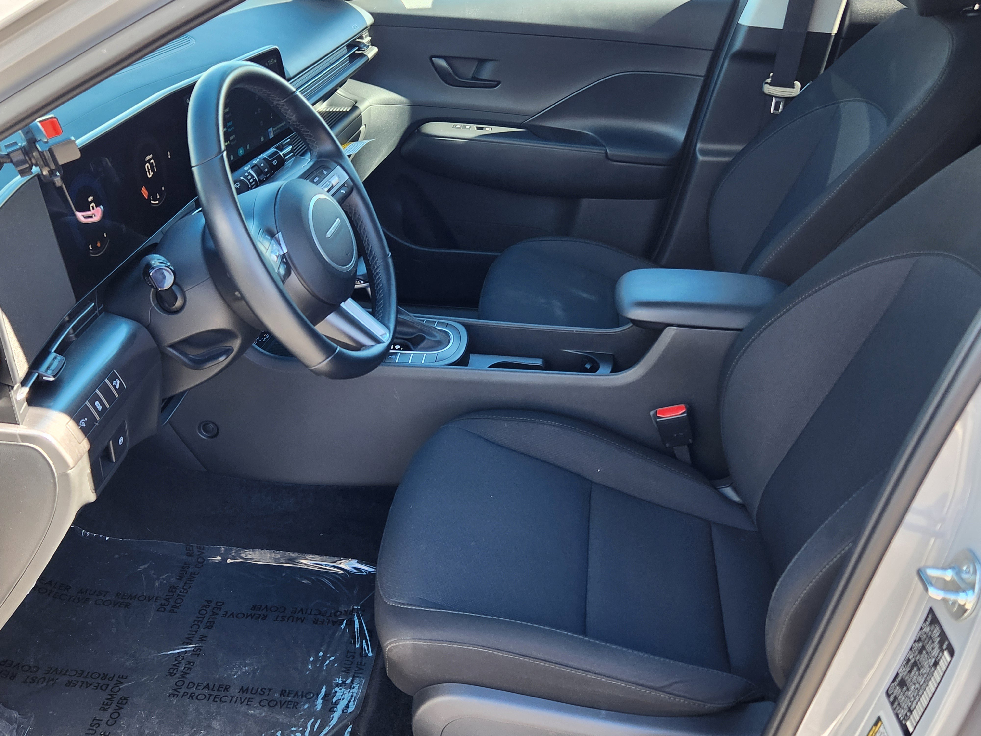 Used 2025 Hyundai Kona SEL image 12