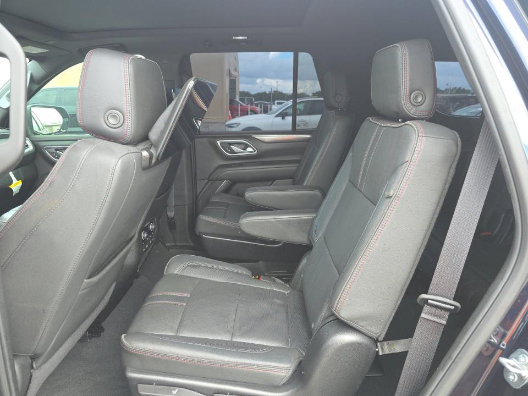 Used 2024 Chevrolet Tahoe RST w/ Luxury Package AWD/4WD image 14