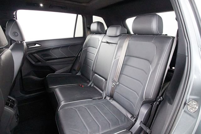Used 2024 Volkswagen Tiguan SEL R-Line w/ MDO Package, Two-Row AWD/4WD image 20