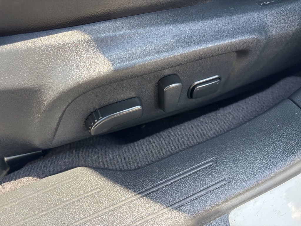 Used 2017 Subaru Outback 2.5i Limited w/ Popular Package #5 AWD/4WD image 20