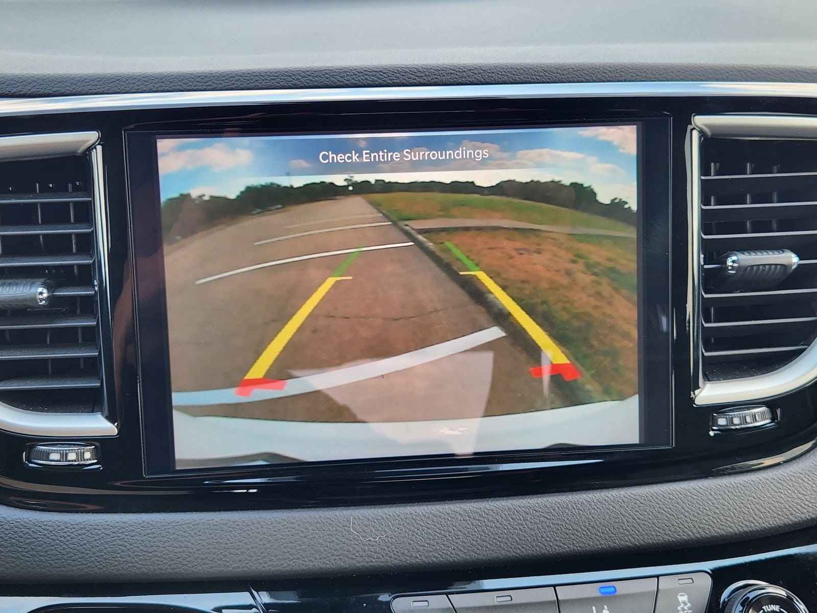 Used 2026 Chrysler Pacifica Select FWD image 25