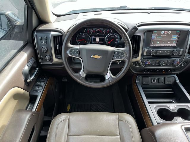 Used 2015 Chevrolet Silverado 1500 LTZ w/ LTZ Plus Package AWD/4WD image 13