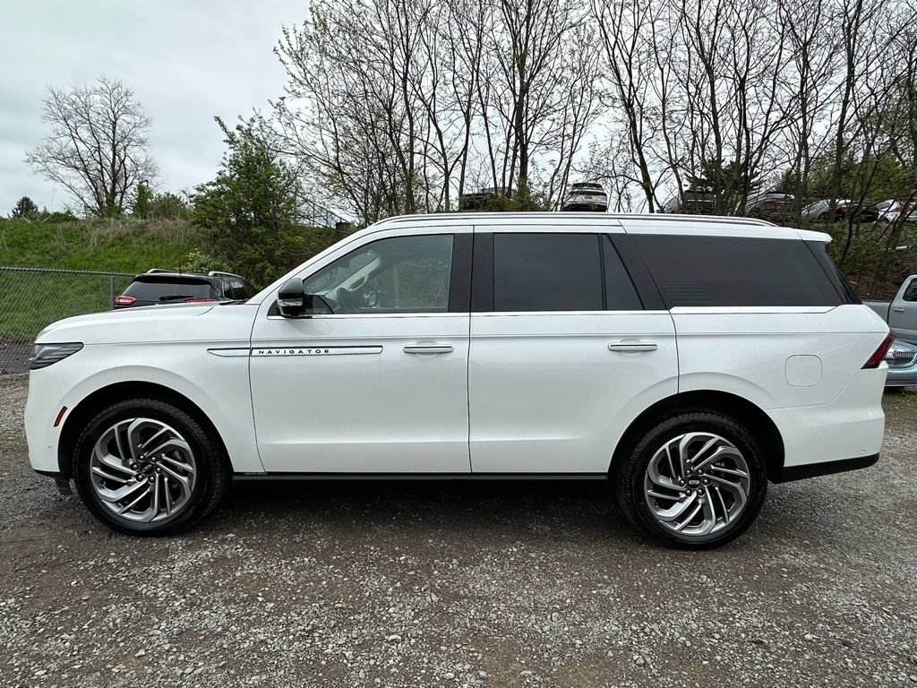 New 2025 Lincoln Navigator Reserve AWD/4WD video 2