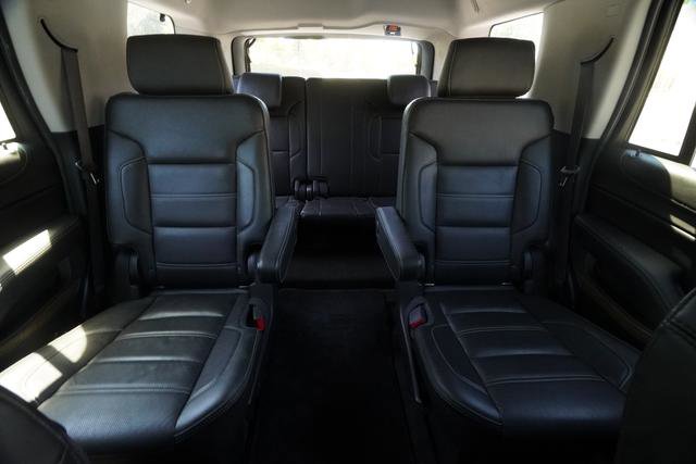 Used 2018 GMC Yukon Denali RWD image 34