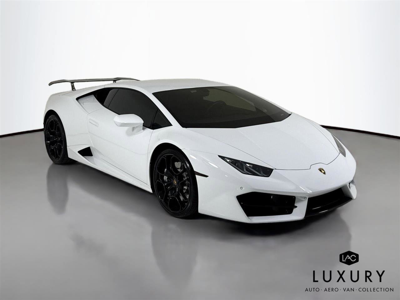 Used 2018 Lamborghini Huracan LP 580-2 image 3