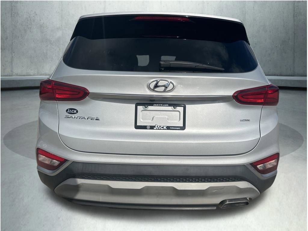 Used 2019 Hyundai Santa Fe SE AWD/4WD image 5