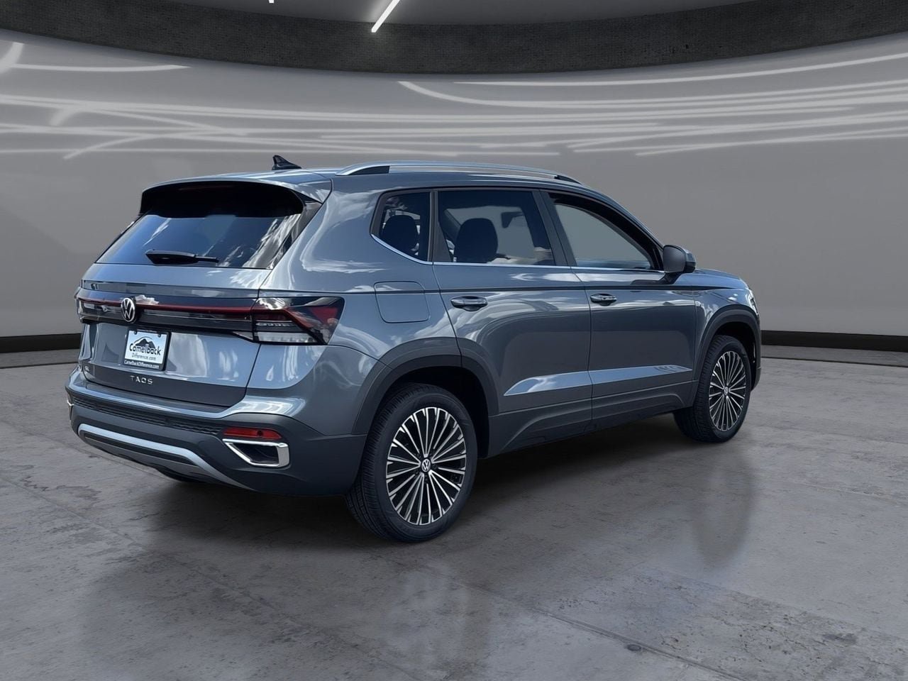 New 2026 Volkswagen Taos SE FWD image 5