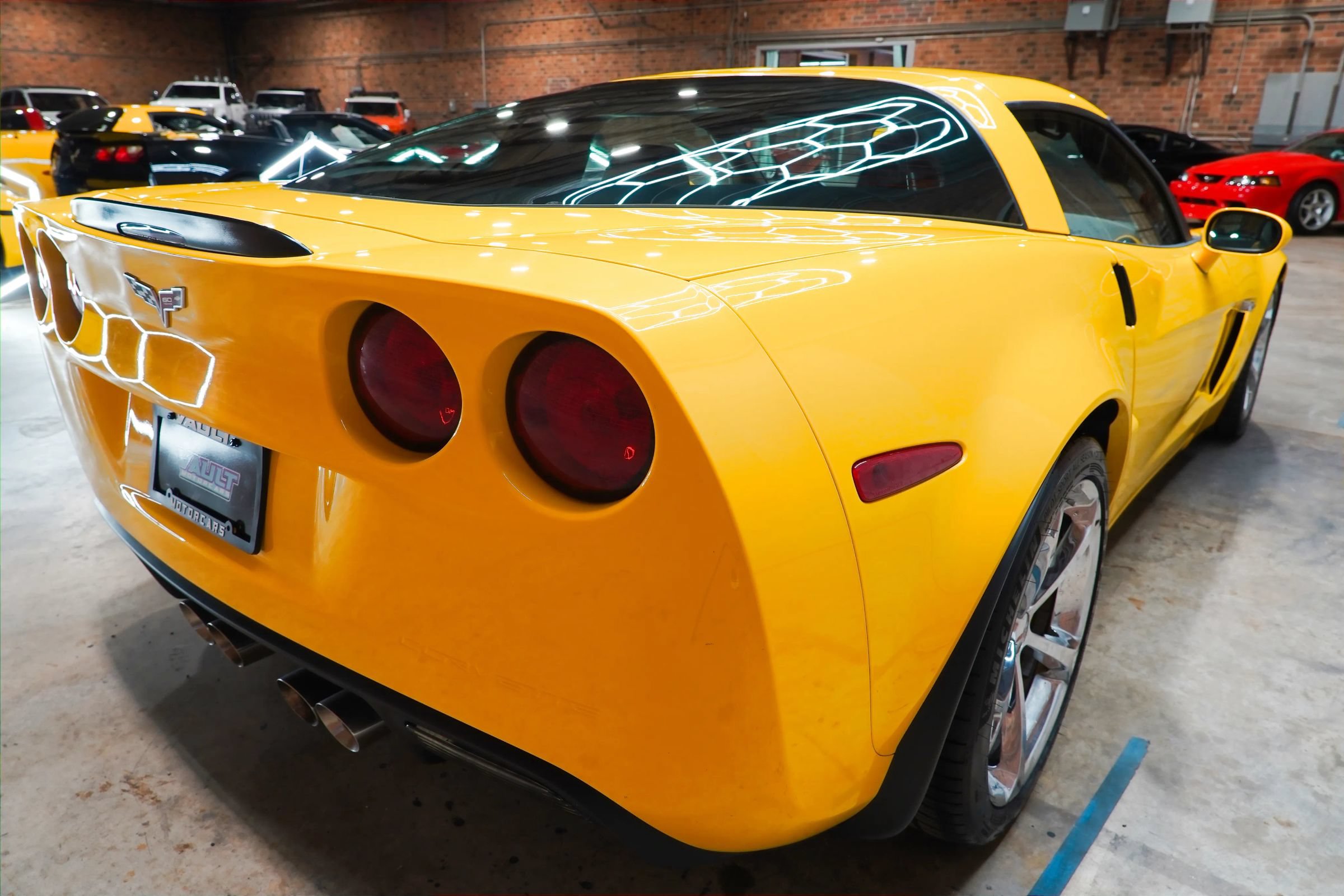 Used 2013 Chevrolet Corvette Grand Sport w/ 3LT Preferred Equipment Group RWD image 17