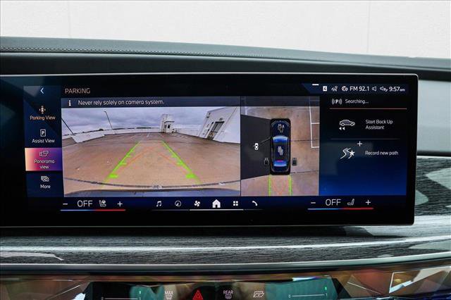 New 2025 BMW i7 eDrive50 w/ Premium Package image 17