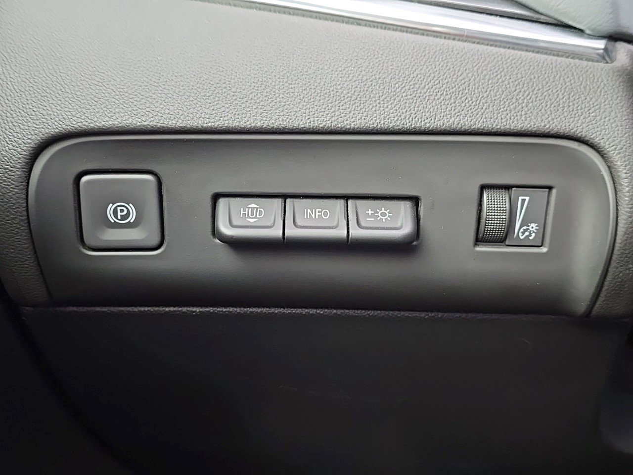 Certified 2024 Buick Enclave Premium image 23