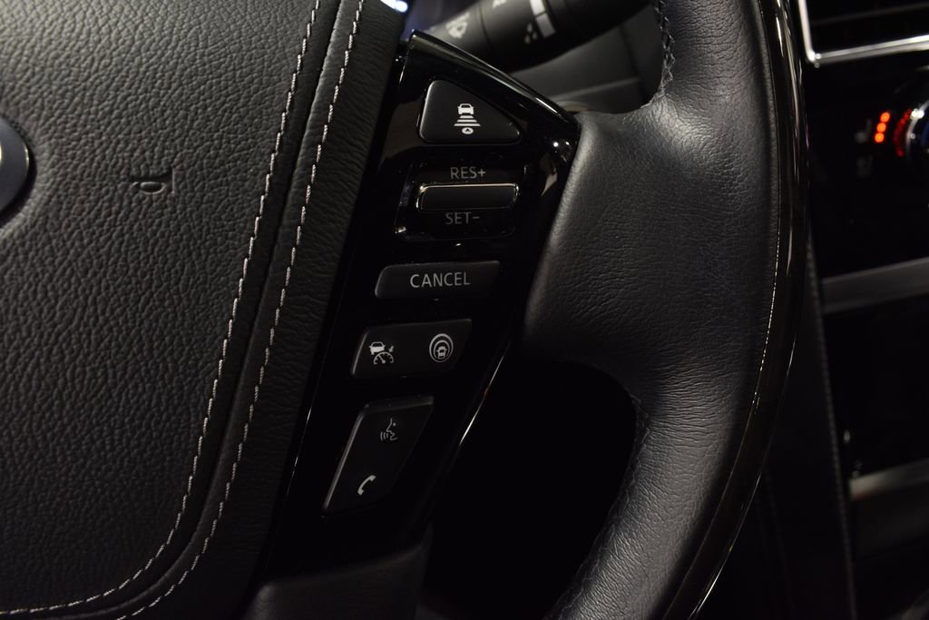 Used 2024 INFINITI QX80 Sensory image 18