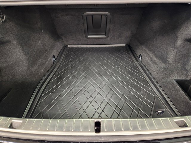 Used 2022 BMW ALPINA B7 xDrive ALPINA B7 xDrive w/ Luxury Rear Seating Package image 36