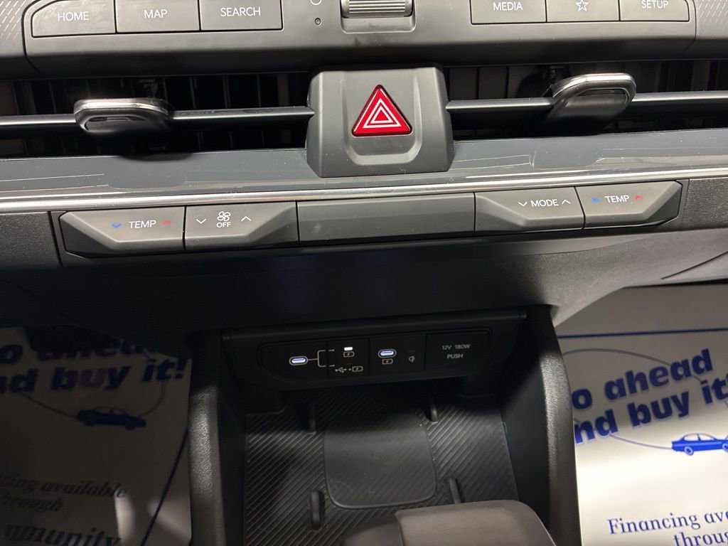 Used 2025 Kia K4 GT-Line image 18