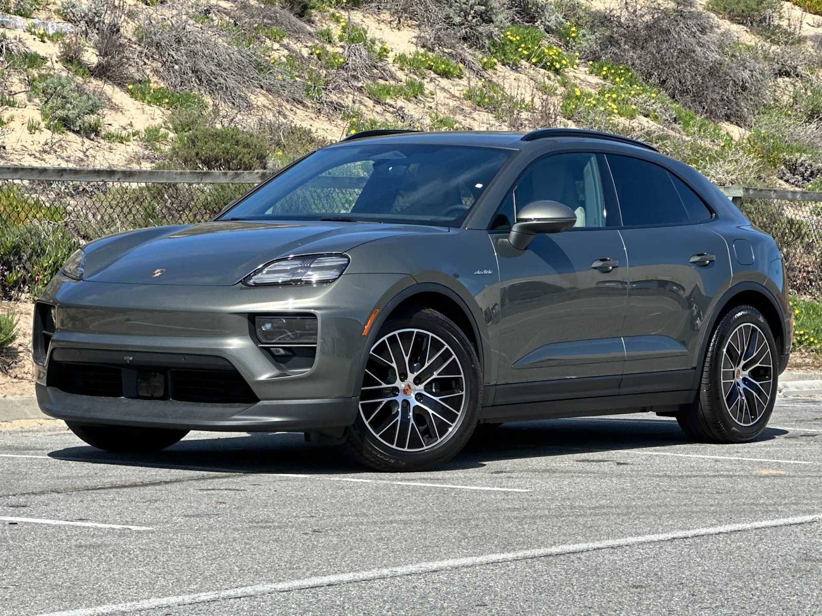 New 2026 Porsche Macan 4 Electric