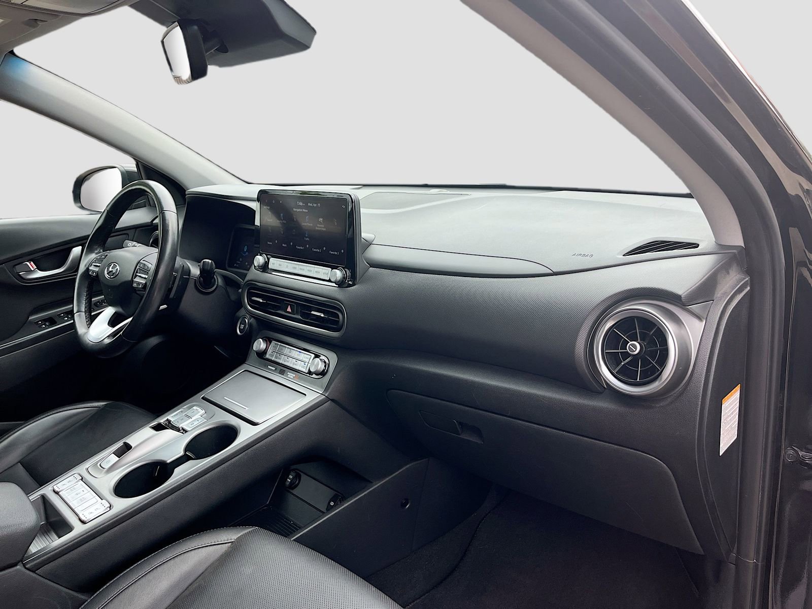 Used 2023 Hyundai Kona Limited w/ Cargo Package FWD image 30