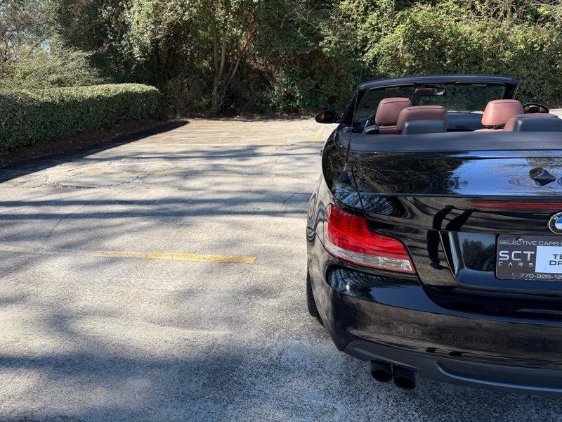 Used 2008 BMW 135i Convertible RWD image 8
