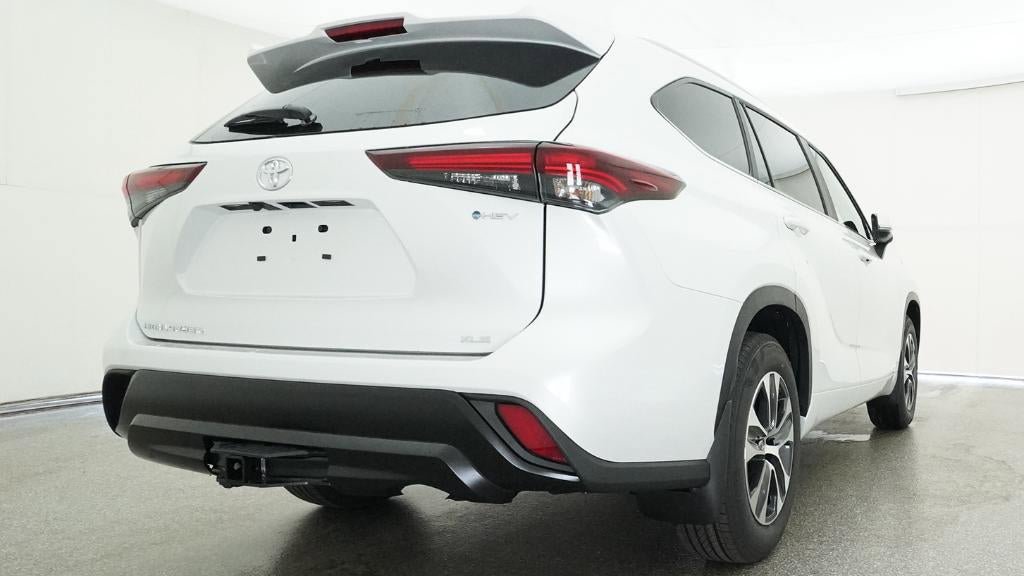New 2026 Toyota Highlander XLE AWD/4WD image 24