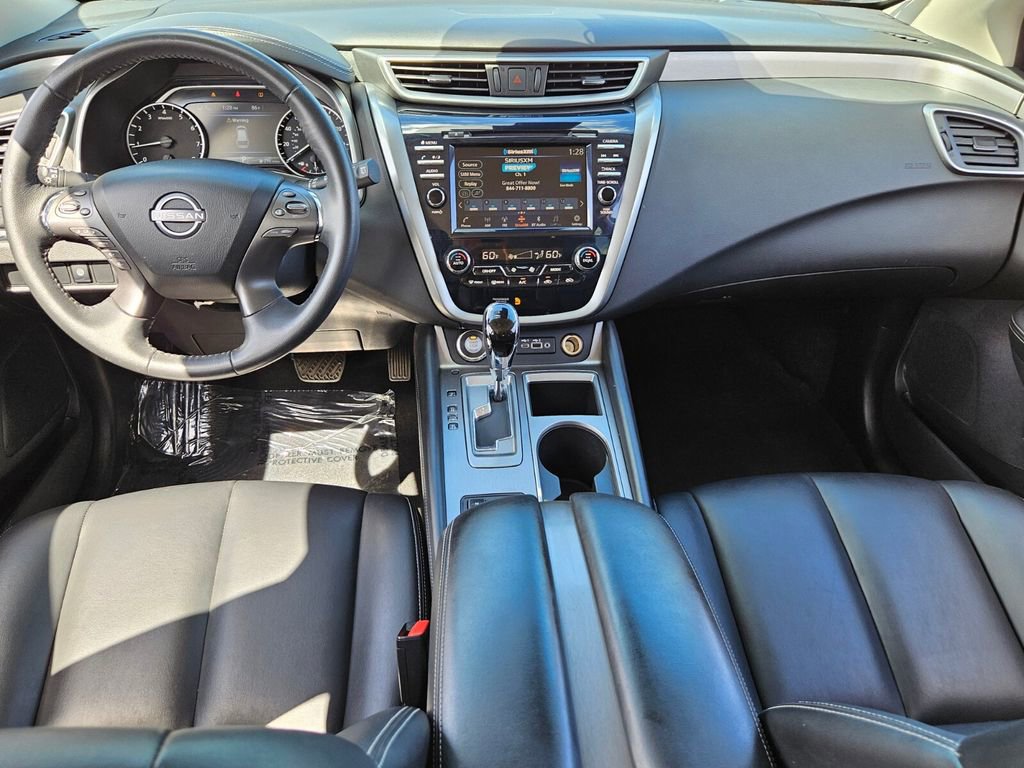 Used 2023 Nissan Murano SV image 9