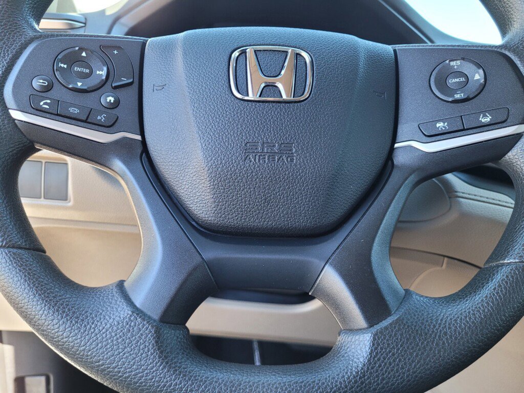 Certified 2024 Honda Odyssey EX image 12