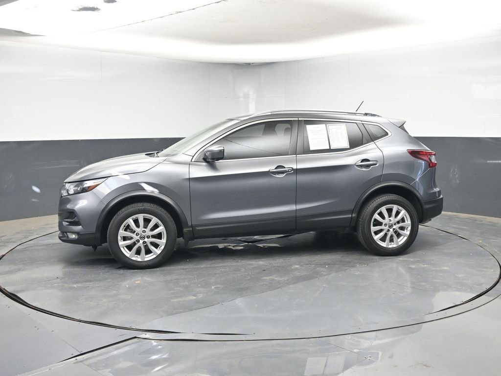 Used 2022 Nissan Rogue Sport SV w/ Technology Package image 2