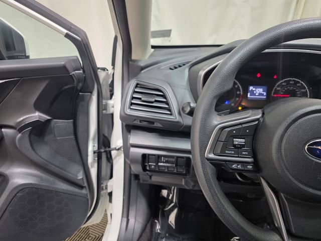 Used 2018 Subaru Impreza 2.0i Premium image 16