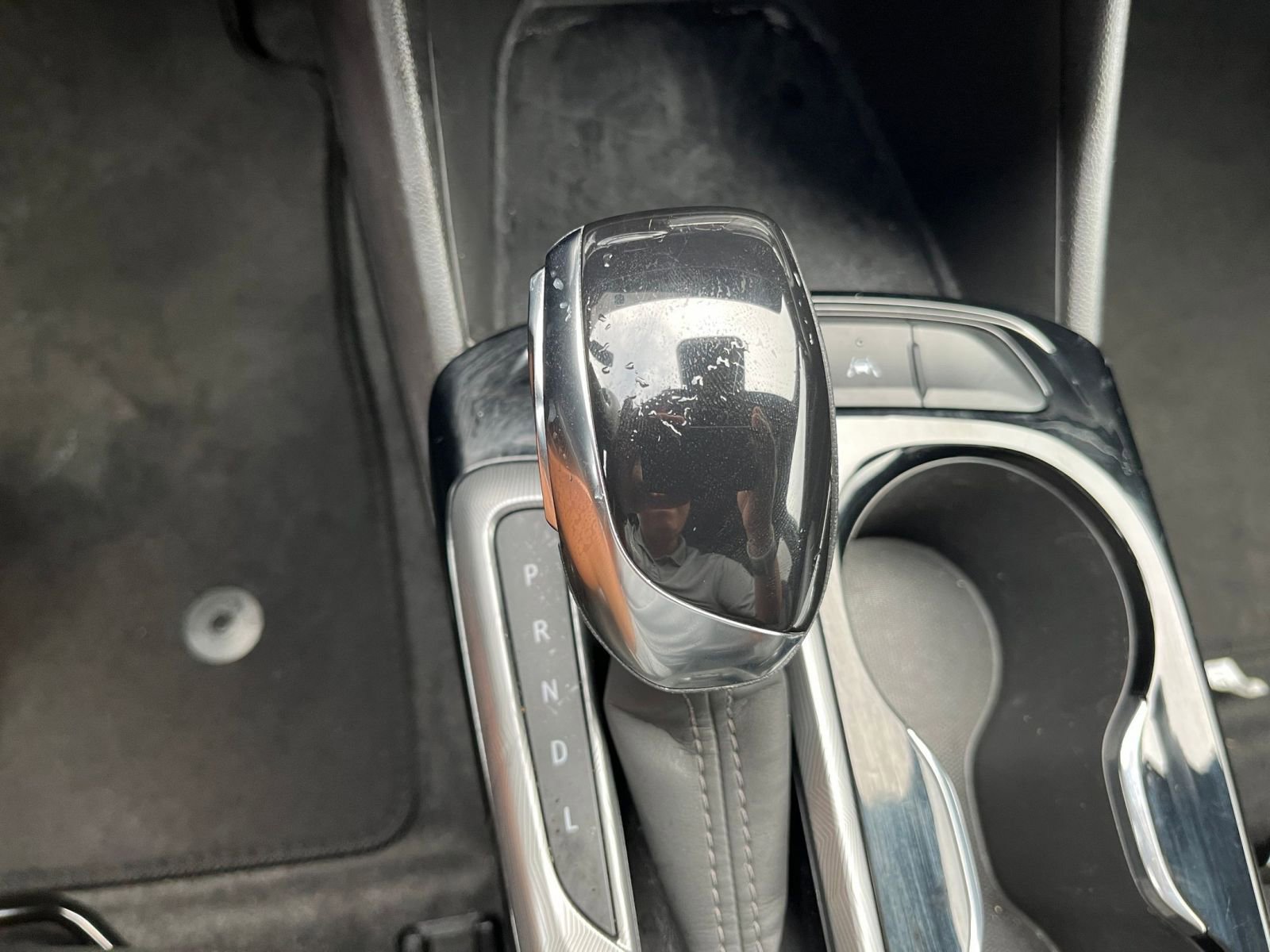 Used 2025 Buick Envista Sport Touring image 42