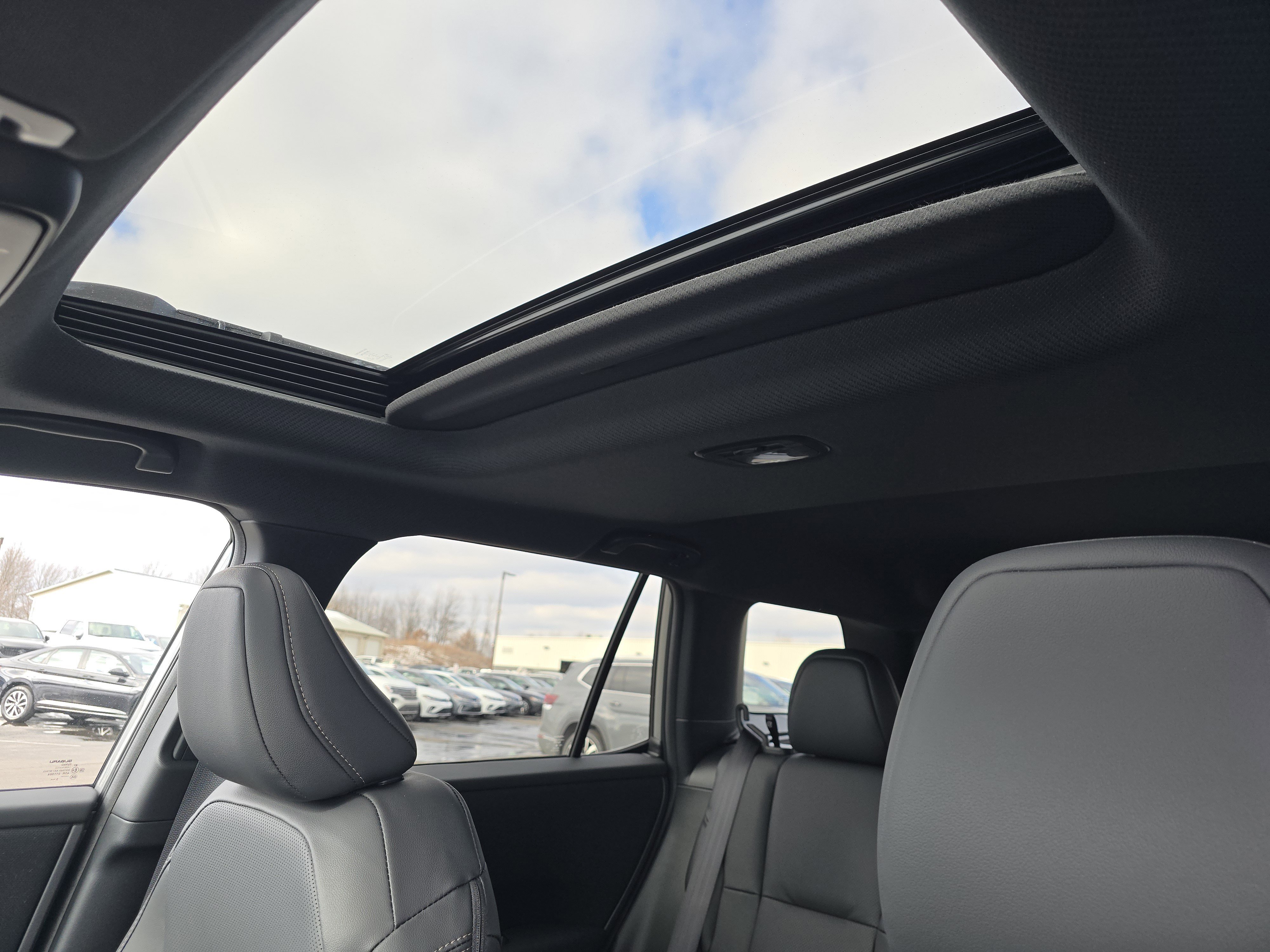 New 2026 Subaru Outback Limited w/ Premium/Limited Plus Package image 9