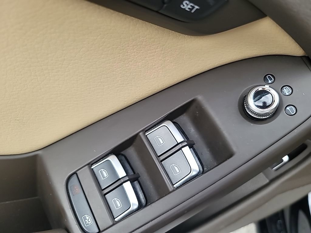 Used 2014 Audi A4 2.0T Premium Plus w/ Premium Plus Package AWD/4WD image 12