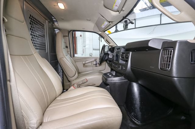 Used 2020 Chevrolet Express 2500 w/ Driver Convenience Package RWD image 15