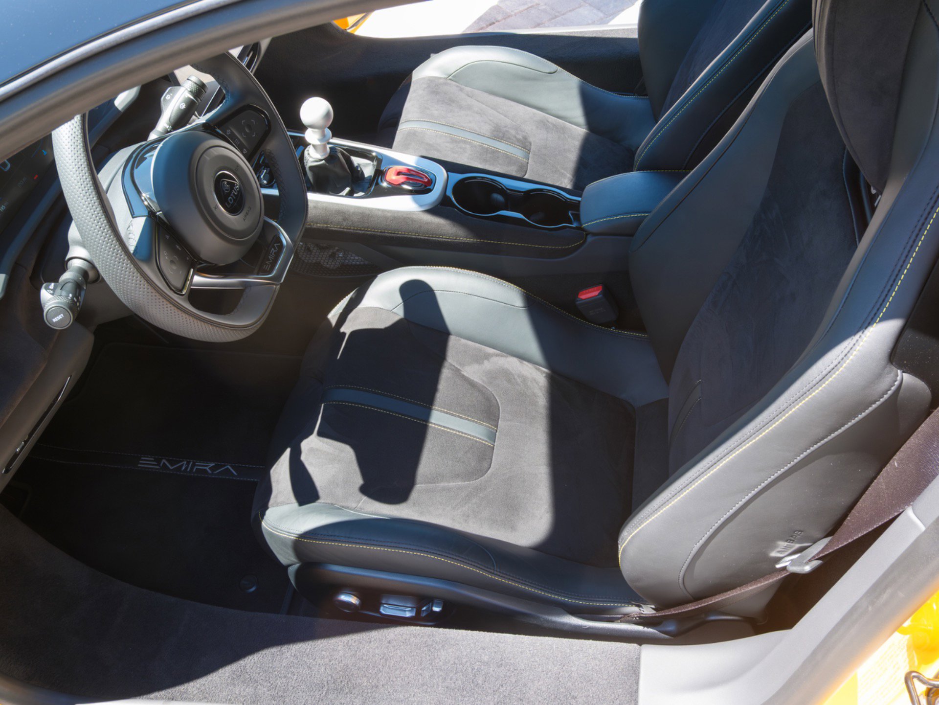 Used 2024 Lotus Emira First Edition image 23