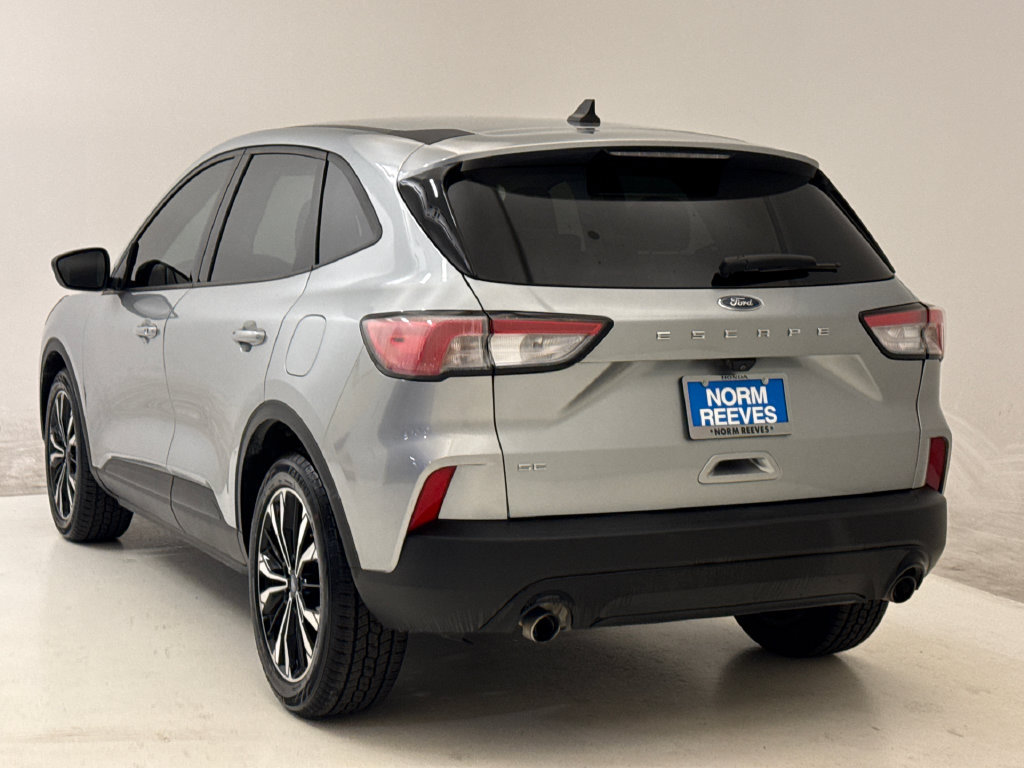 Used 2022 Ford Escape SE w/ SE Sport Appearance Package FWD image 7