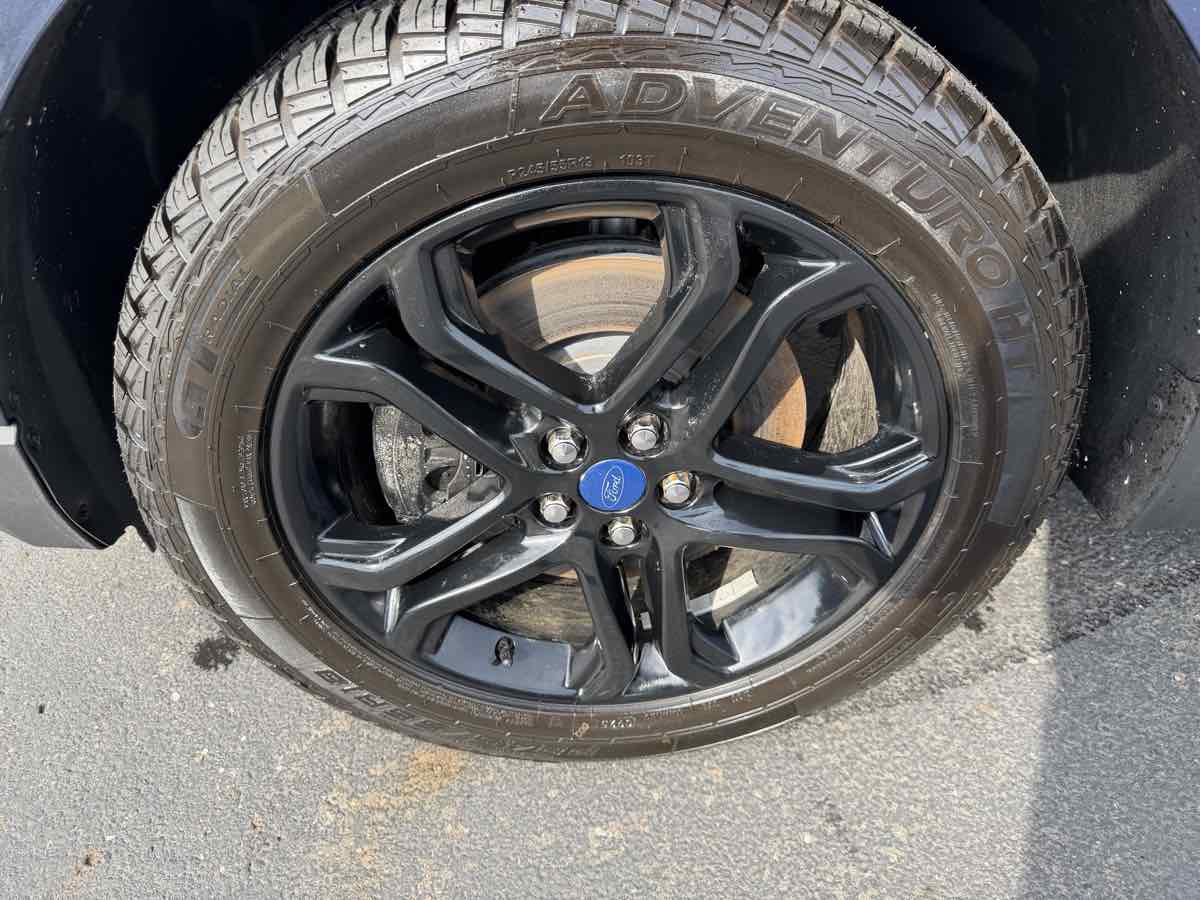 Used 2017 Ford Edge Titanium w/ Technology Package AWD/4WD image 8