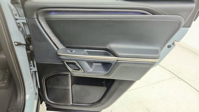 Used 2024 Rivian R1T Adventure image 29