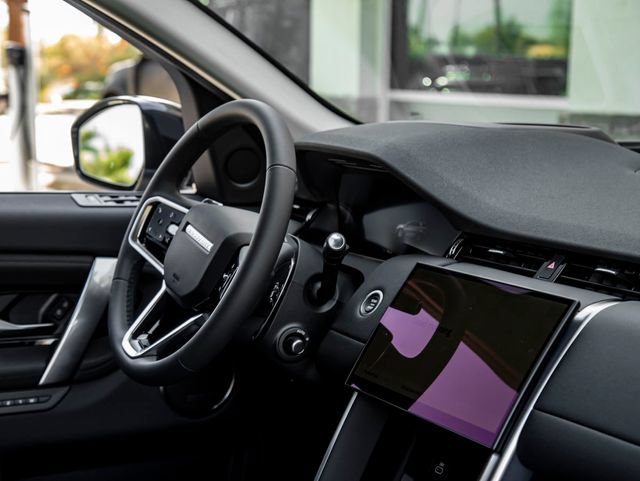 New 2024 Land Rover Discovery Sport S AWD/4WD image 29