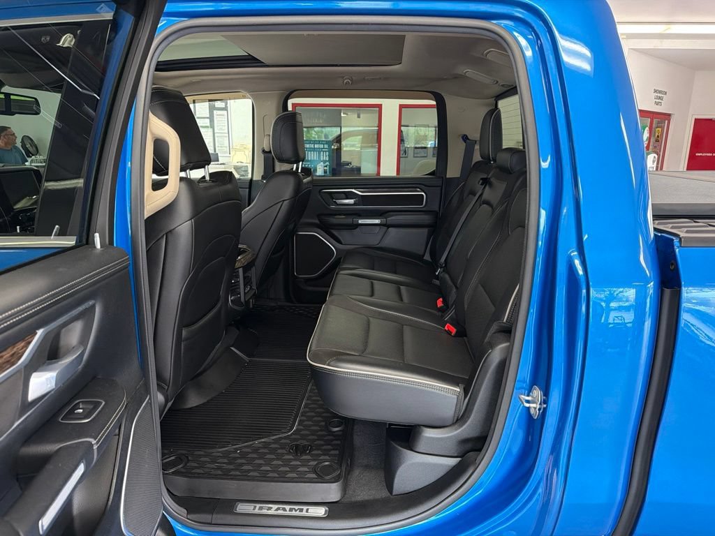 Used 2020 RAM 1500 Laramie AWD/4WD image 22