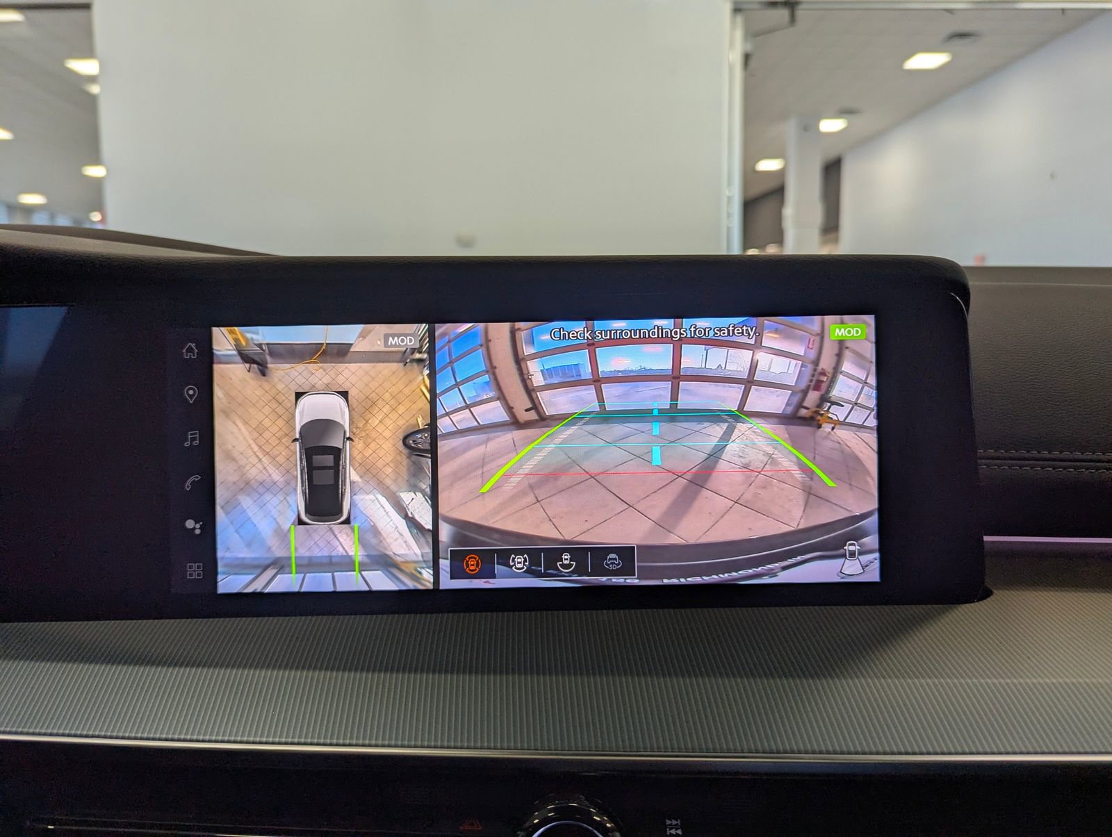 New 2025 Nissan Murano SL image 24