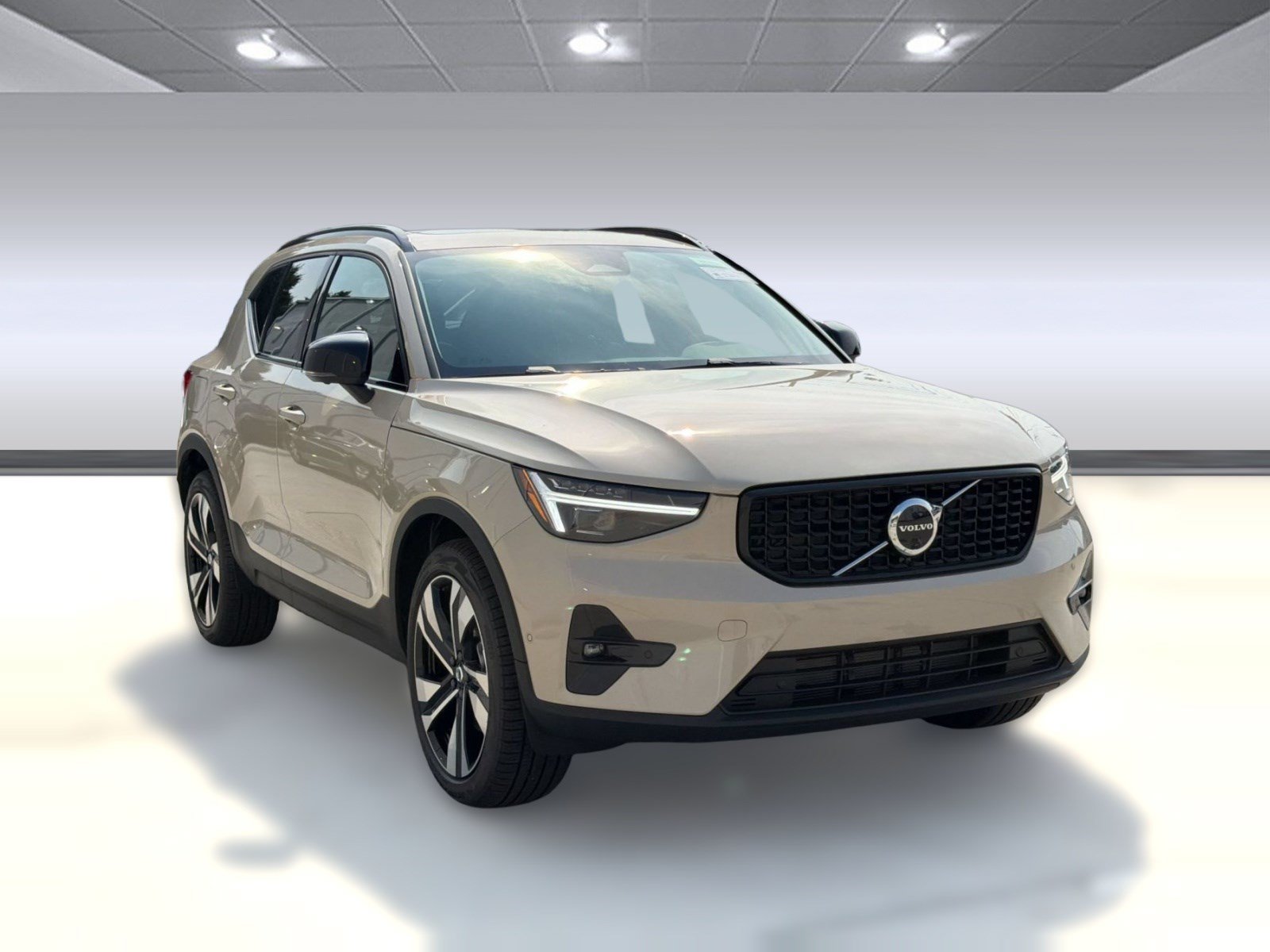 New 2026 Volvo XC40 B5 Ultra w/ Protection Package Premier AWD/4WD image 7