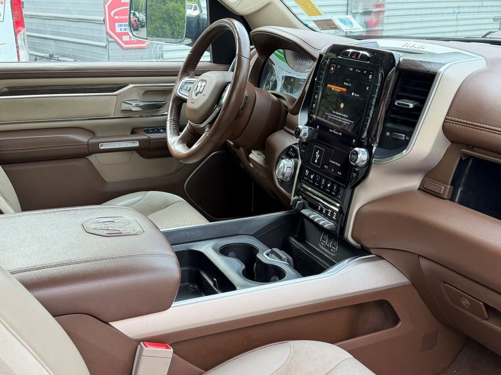 Used 2020 RAM 1500 Laramie AWD/4WD image 13