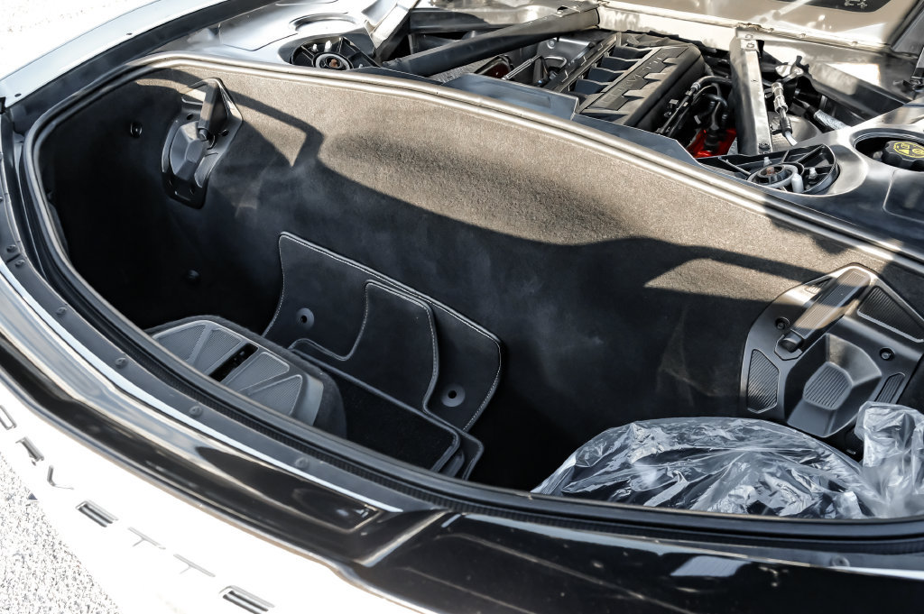Used 2023 Chevrolet Corvette Stingray Preferred Cpe w/ Z51 Performance Package RWD image 42