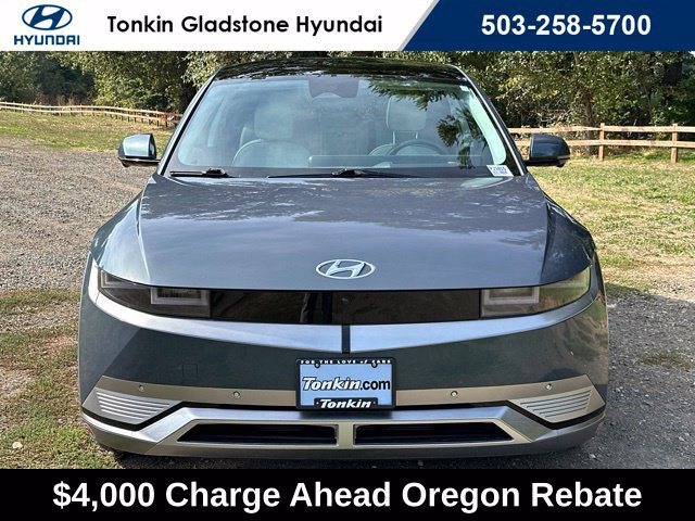 Used 2023 Hyundai Ioniq 5 Limited AWD/4WD image 3