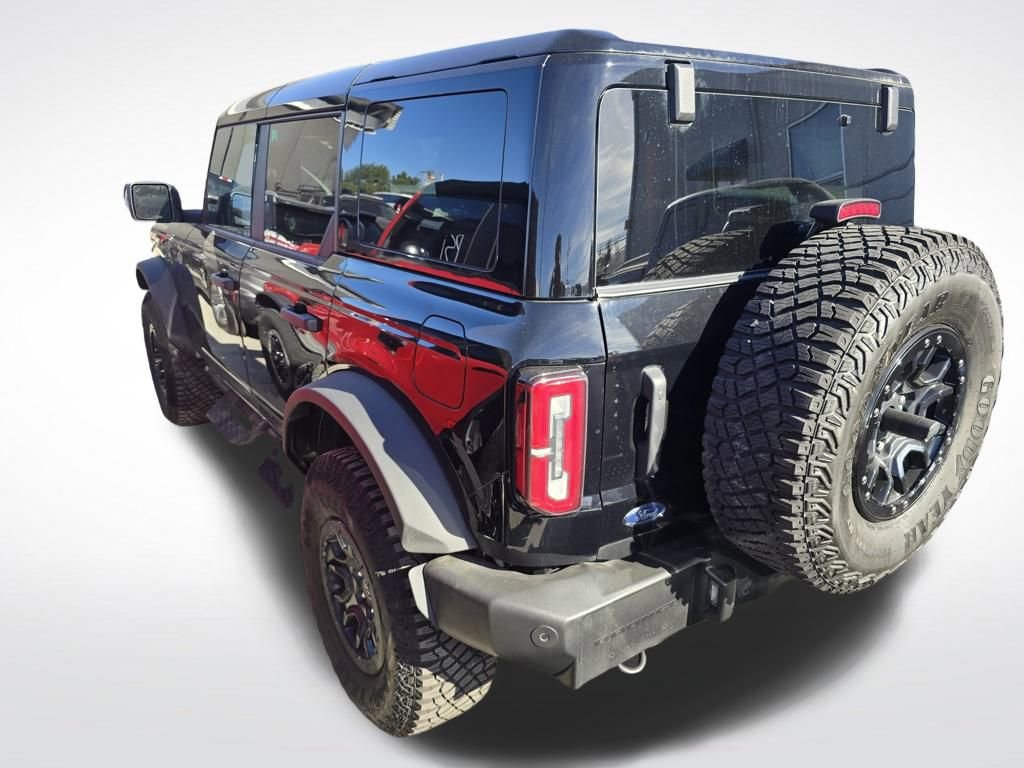 Used 2024 Ford Bronco Wildtrak image 5